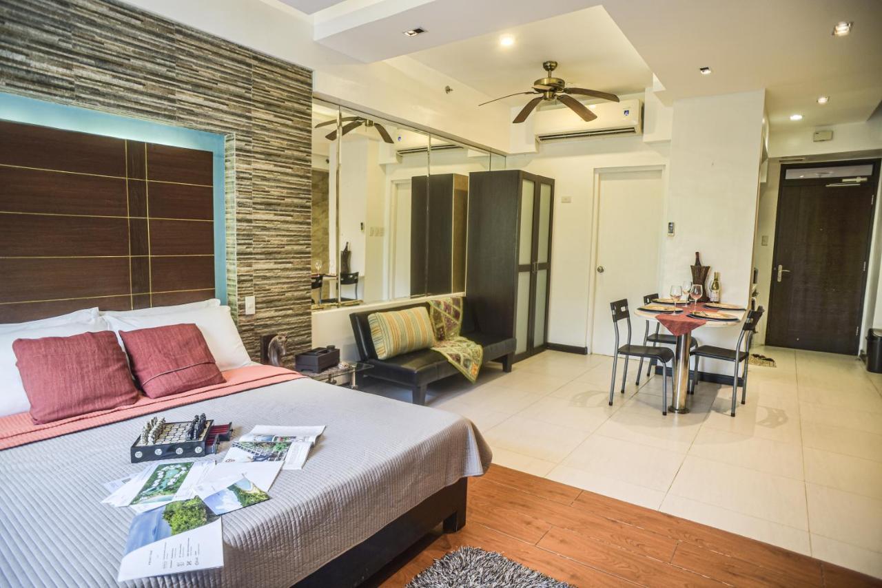 Pico De Loro Hamilo Coast By Beach Homes 纳苏格布 外观 照片