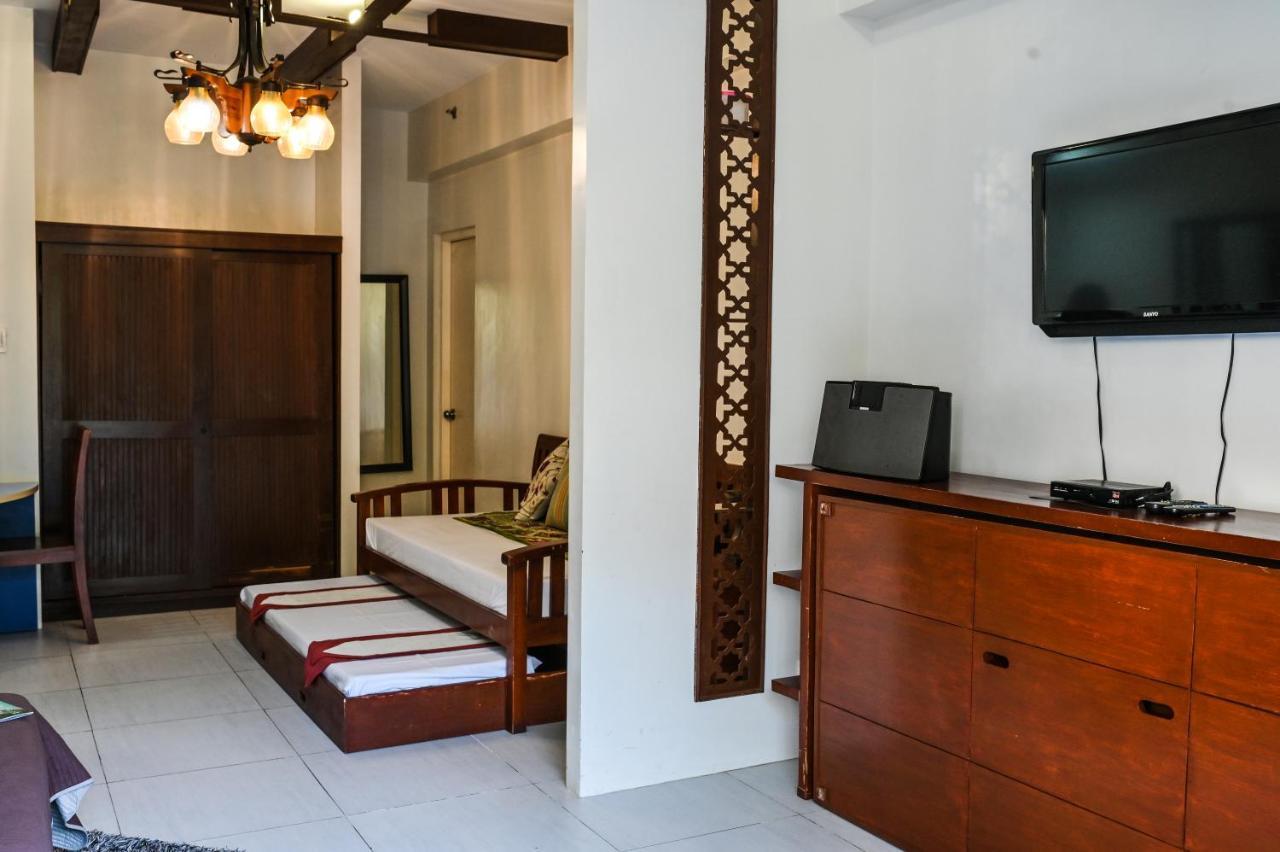 Pico De Loro Hamilo Coast By Beach Homes 纳苏格布 外观 照片